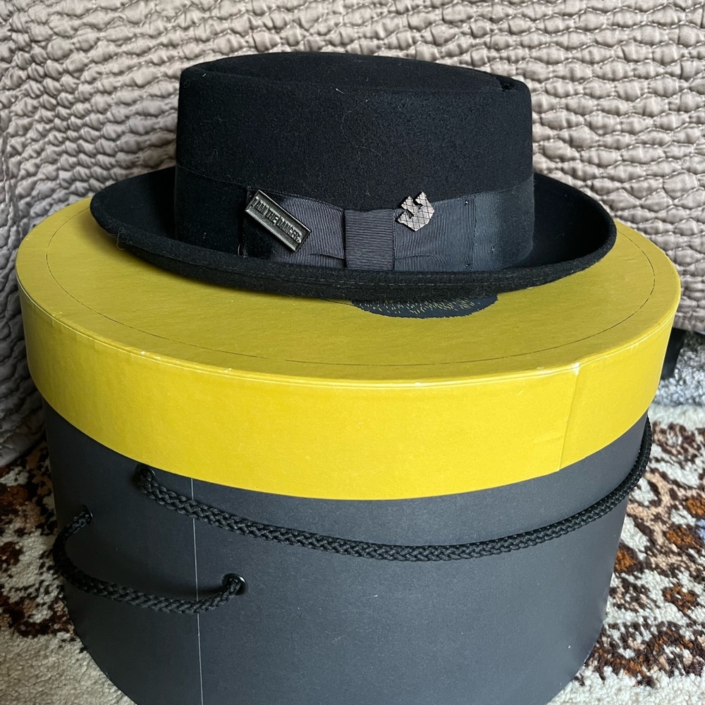 Original Heisenberg with Box